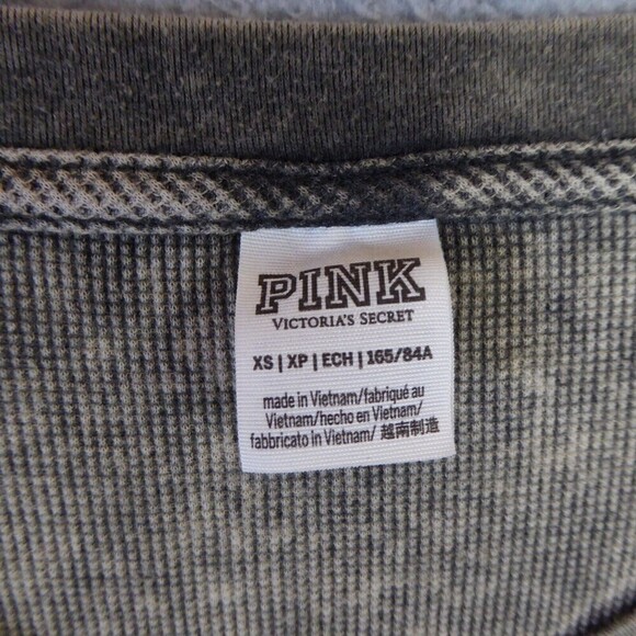 Victoria’s Secret Shirt Women’s XS Gray Oversize Cropped Pull Over Thermal - Picture 2 of 7